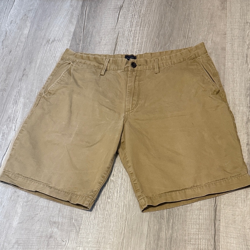 Men's Tan Shorts